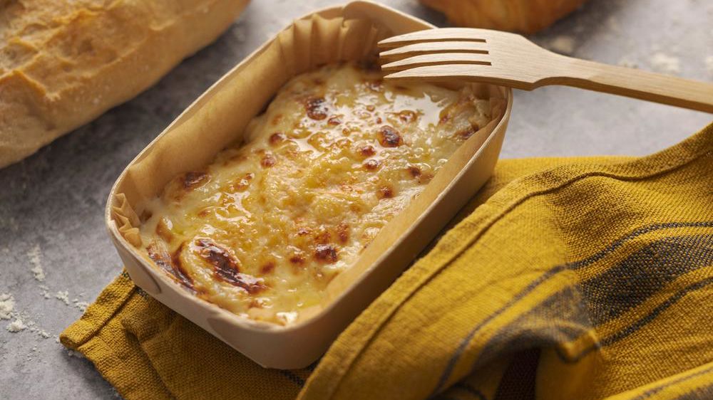 Woodbaker pour la cuisson de plats cuisinés comme les gratins ou les lasagnes, ou encore de pâtés en croûte ou de terrines dans le cadre d’une offre traiteur.LUCAS GURDJIAN